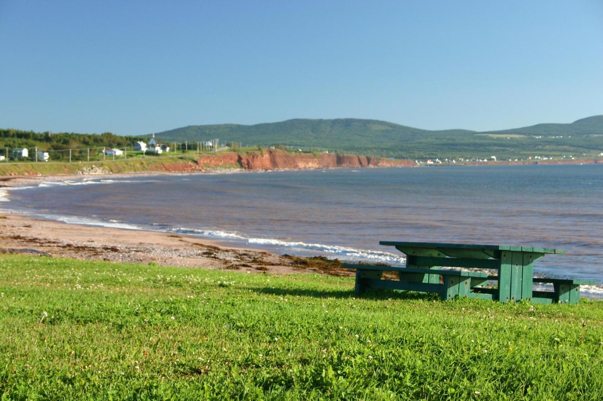 Chalets Nature Ocean Perce Exterior photo